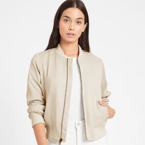 Karen kane Tan silk bomber jacket ❤